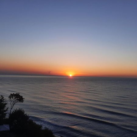 Byala Vista Cliff Apartments Экстерьер фото