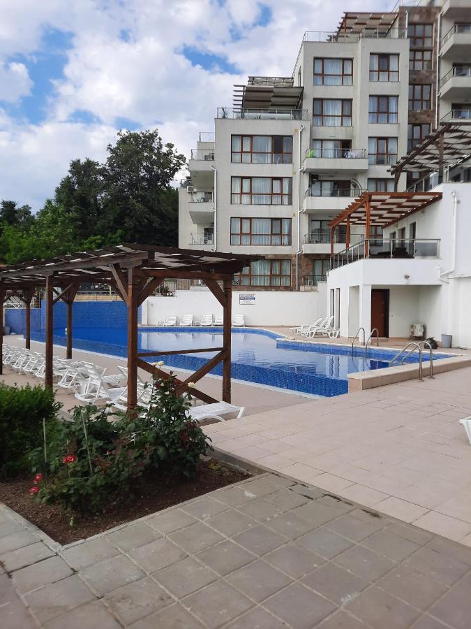 Byala Vista Cliff Apartments Экстерьер фото