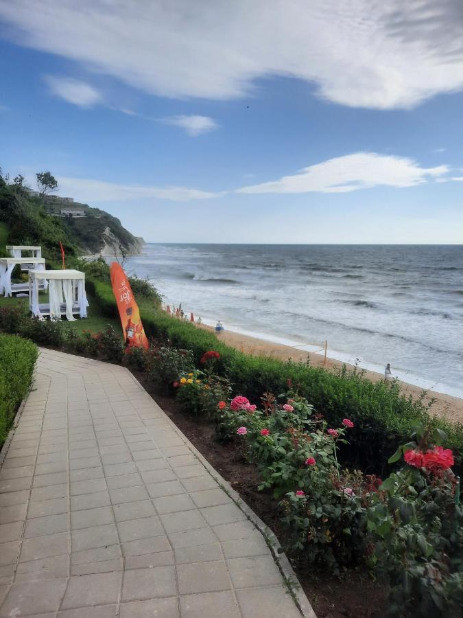 Byala Vista Cliff Apartments Экстерьер фото