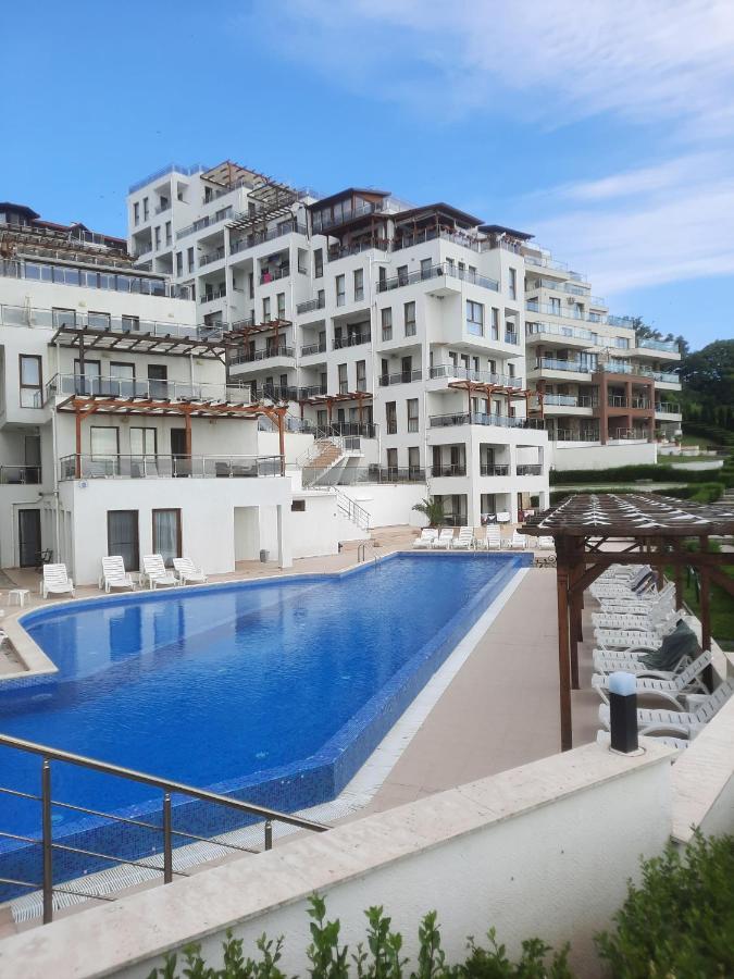 Byala Vista Cliff Apartments Экстерьер фото