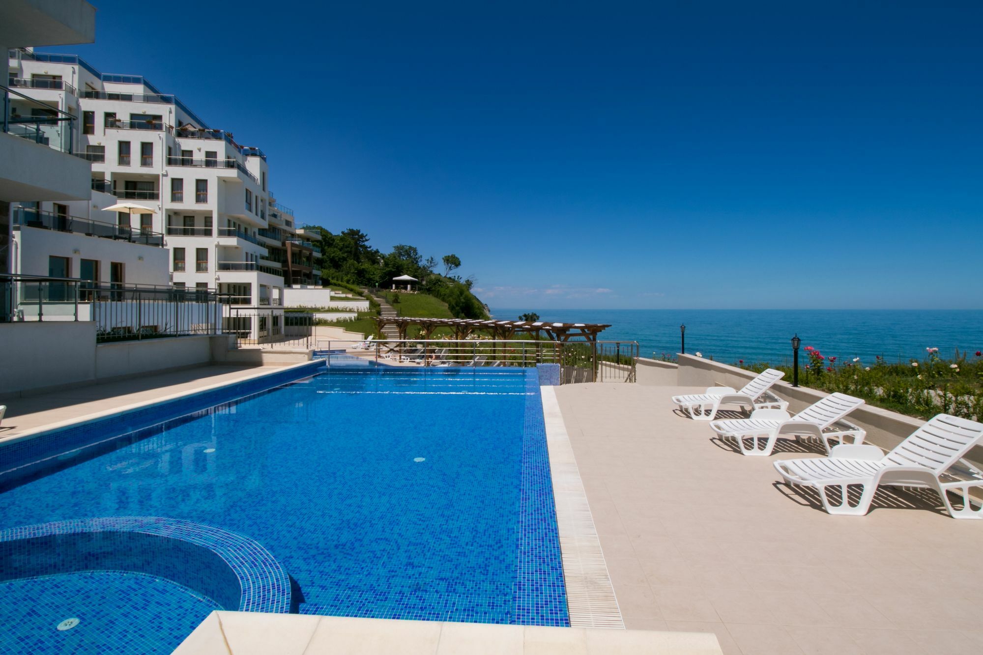Byala Vista Cliff Apartments Экстерьер фото